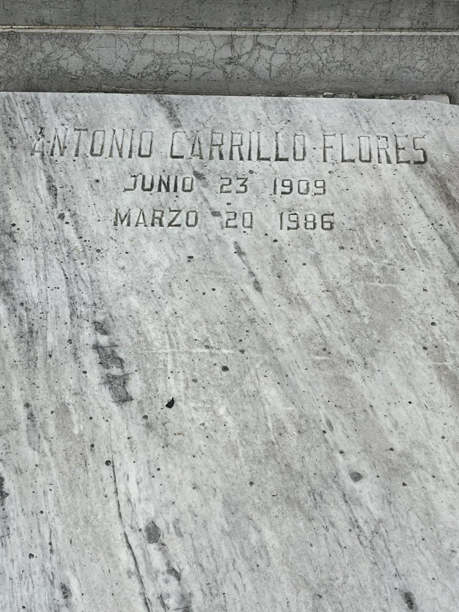 Sigo con el diccionario. Muy feliz de haber hallado a los cancilleres Eduardo Hay, Antonio Carrillo Flores, Ezequiel Padilla e Ignacio Mariscal, así como a Adolfo Aguilar Zinser….