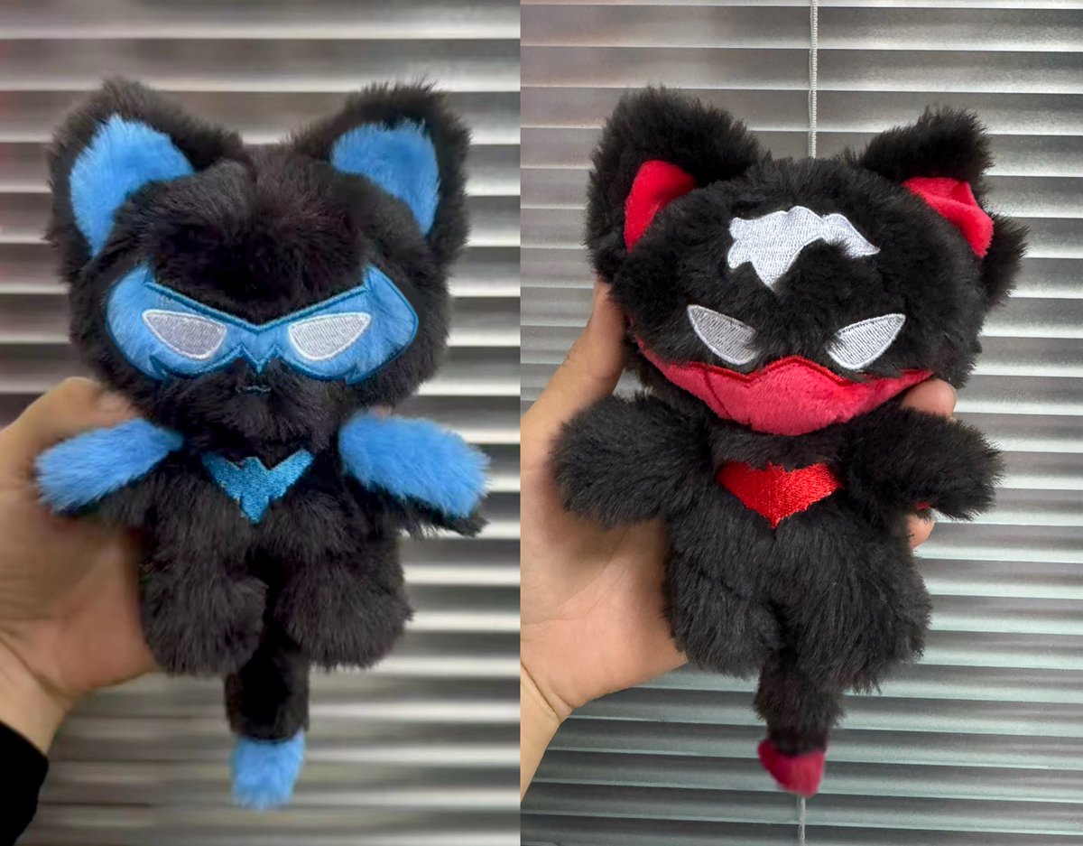 Nekato404's tweet photo. Woah someone made Nighwing and Red Hood plushies as kitties?? 🥺 https://t.co/0cDMY7Ti7c