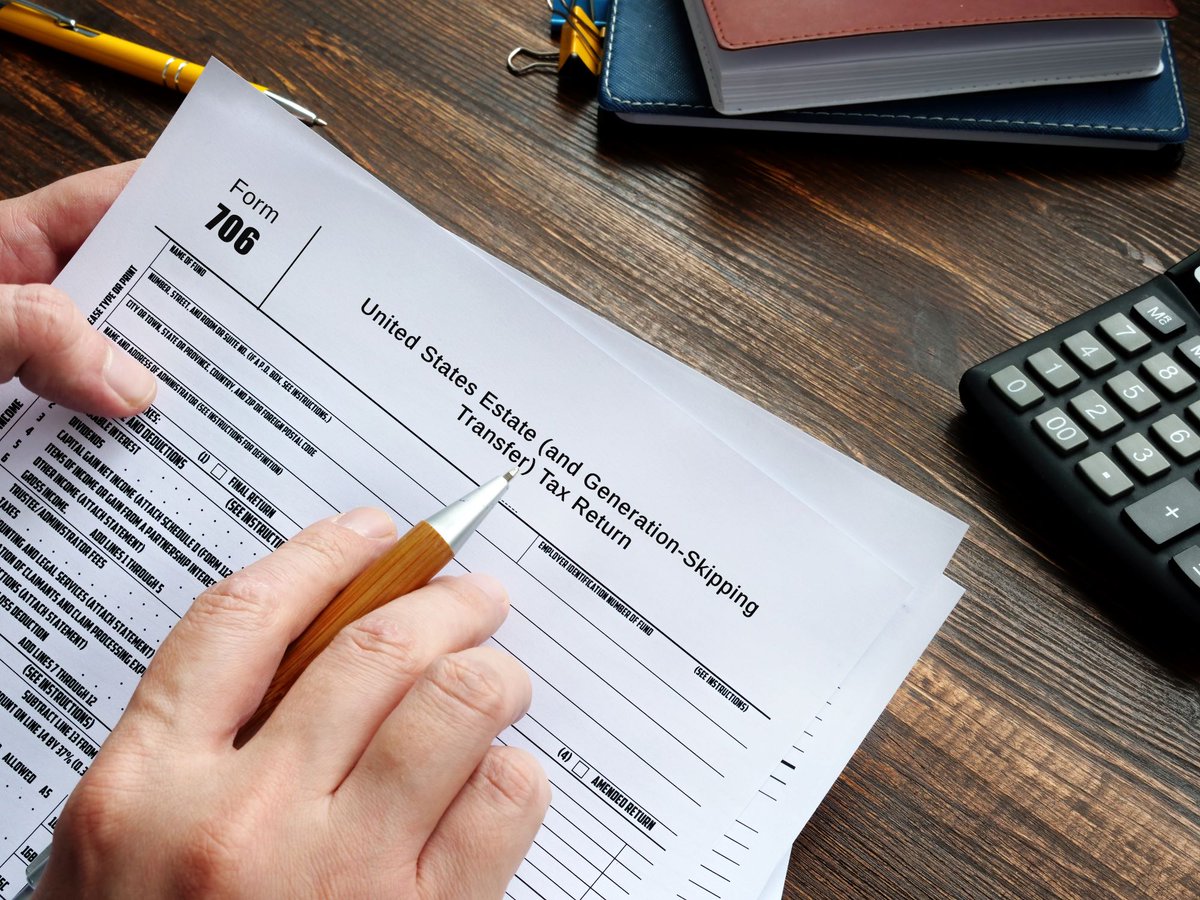 lampert_elise's tweet photo. Check out my latest article: One Common Estate Tax Error That Could Cost You https://t.co/bQn3mICFTw via @LinkedIn https://t.co/RKa9O0ul6c