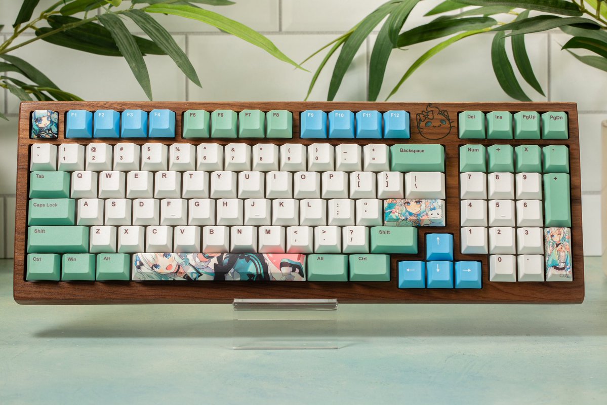 woodkeyboards tweet picture
