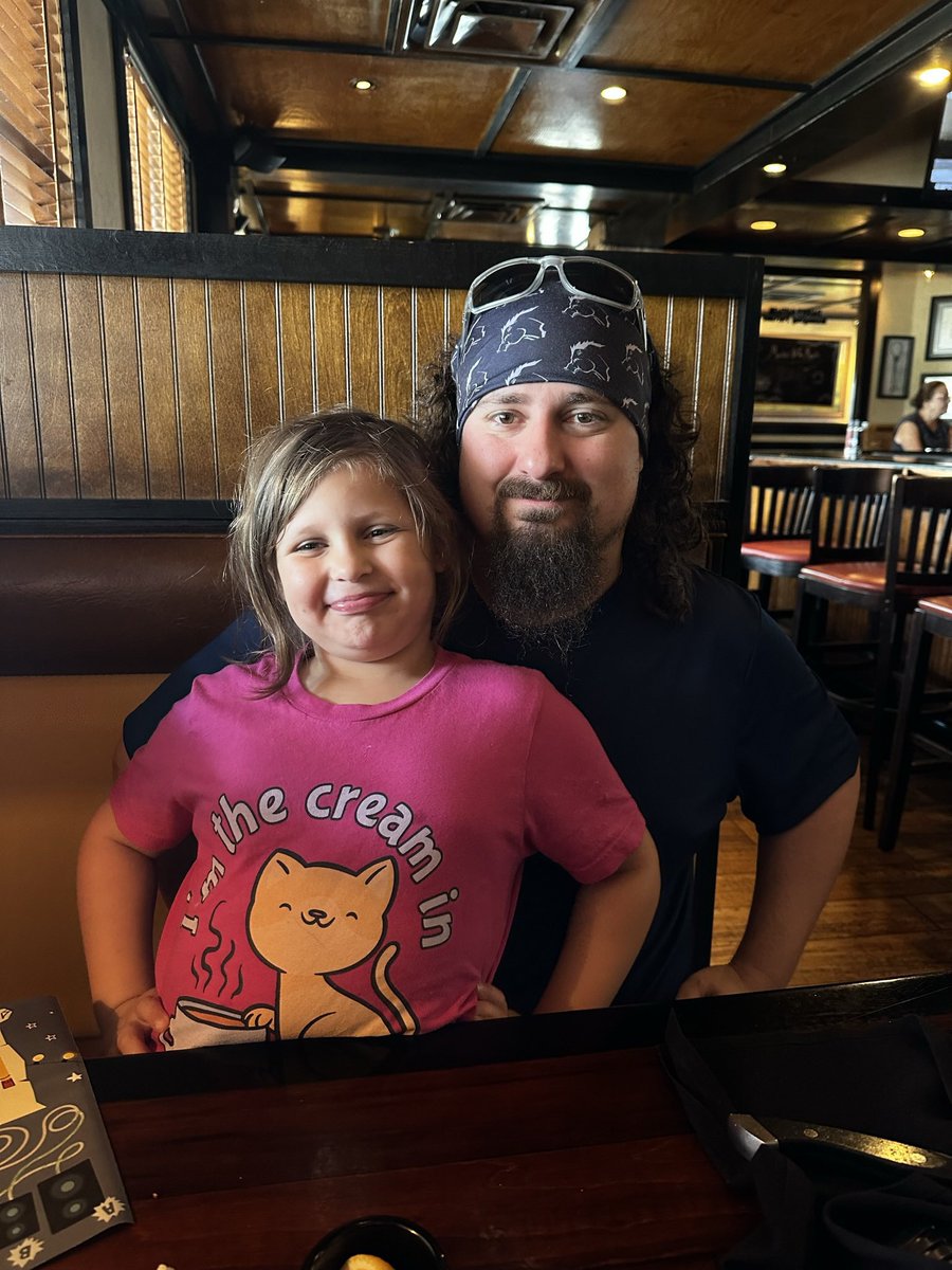 SageFishing90's tweet image. #campingworld @marcuslemonis @CampingWorld I’ll and take my daughter to visit every national park in America. 🇺🇸 We enjoy learning about nature and U.S. history. I can’t think of a better way to spend quality time together for years to come.
