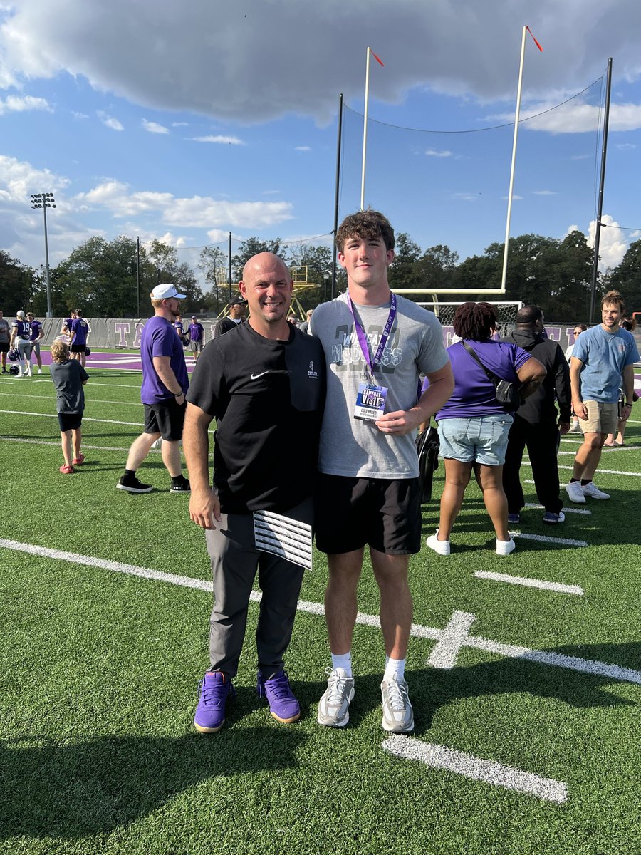 Luke Bauer tweet media