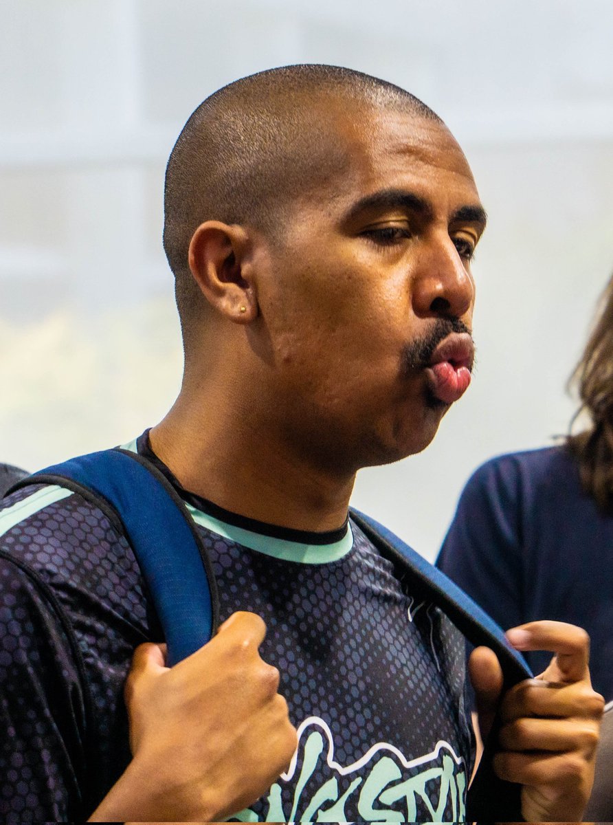 LS | Zukeyni tweet media