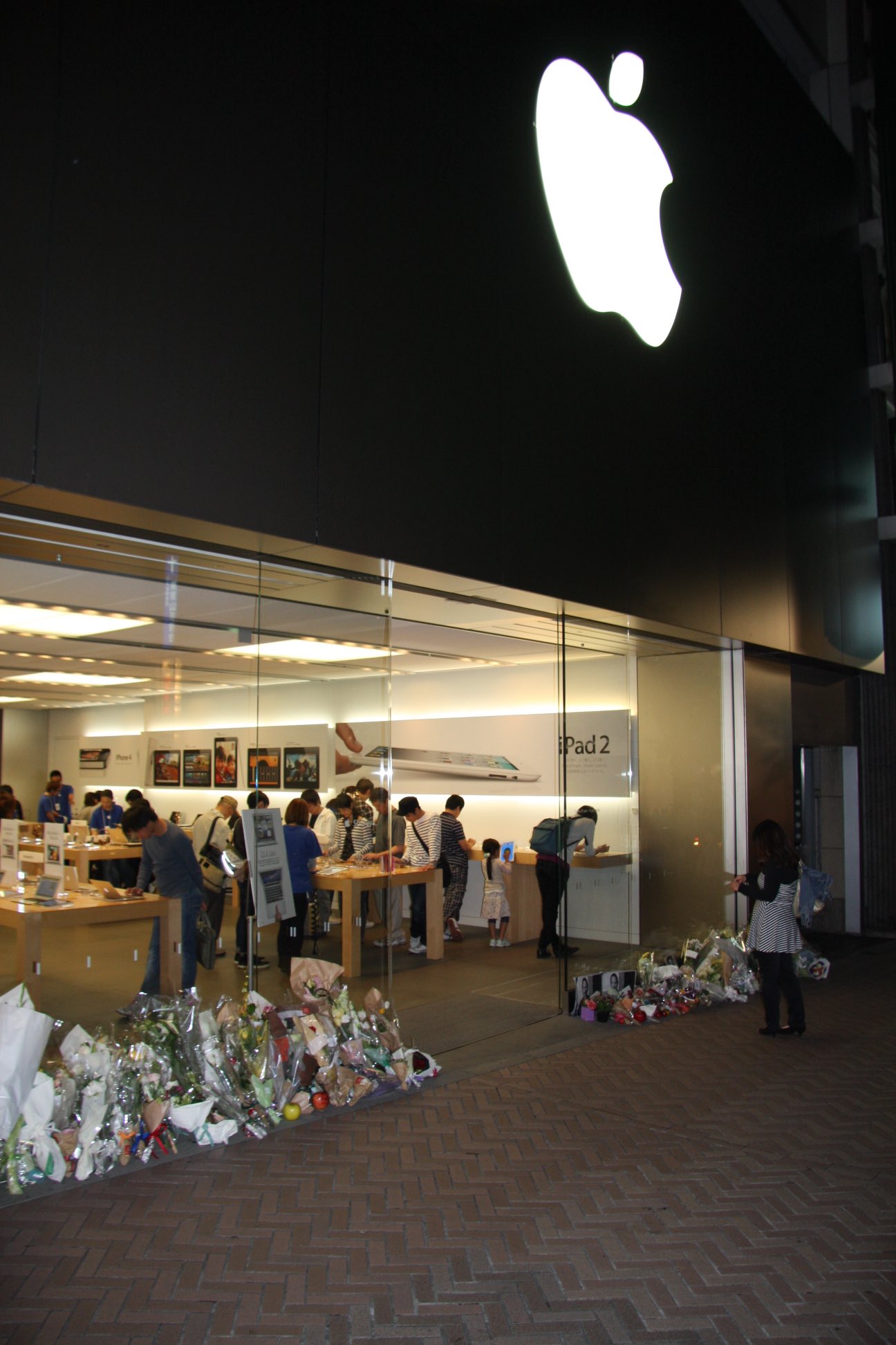 Apple - やまと .*･ﾟ Apple Watch Case / RSTIII49 - Oyama Steel – ゴールデン