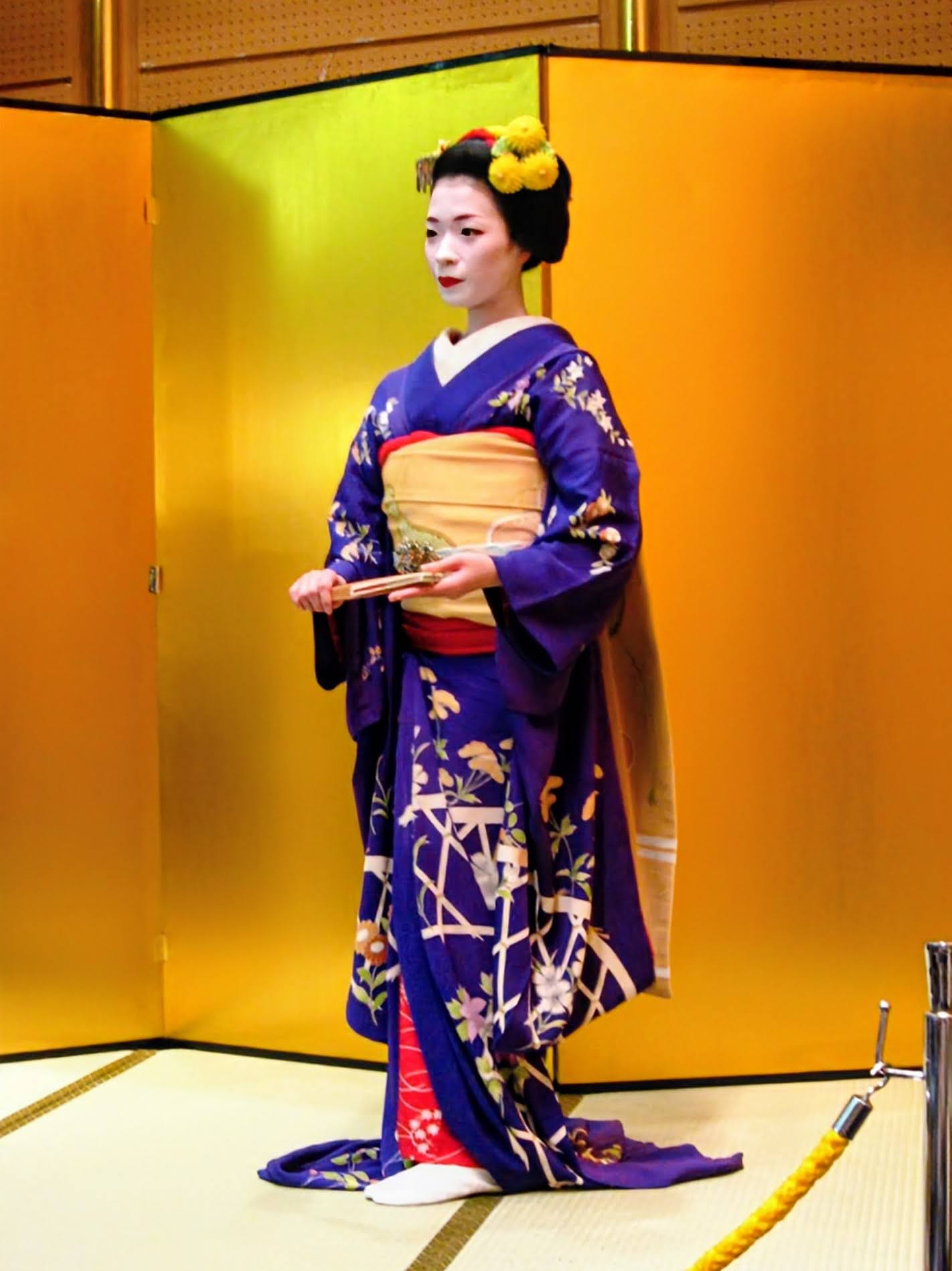 舞妓　秀 　※価格見直しを実行しました。 2024年8月1日 祇園甲部 美しい芸舞妓さんたちの八朔 Hassaku of