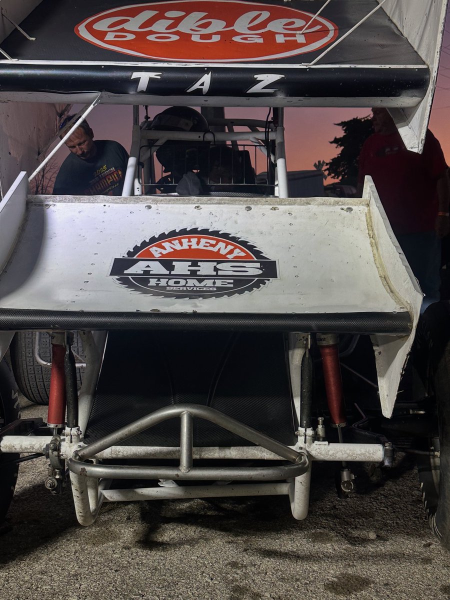 joshmanh's tweet image. Tasker Phillips started second and finished second in heat 3 we will start third in the dash