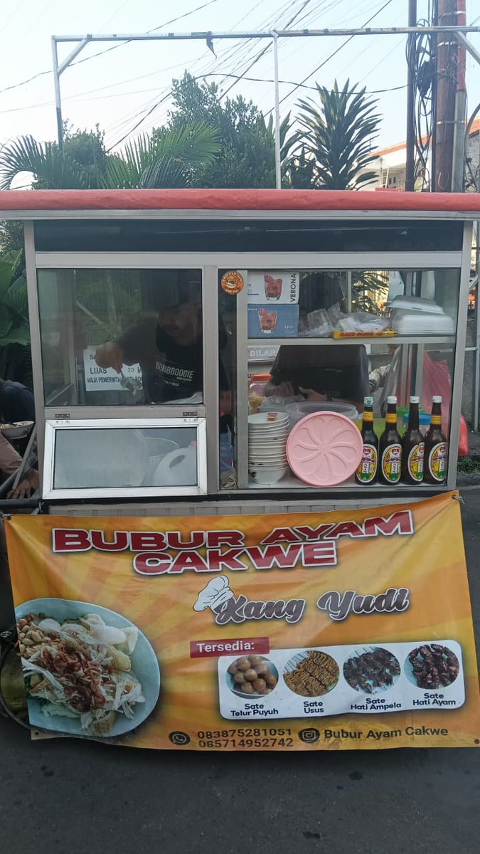 foeri270284's tweet photo. Bubur kesayangan endol seantero pomad 🫵🤭🤗😆😏😝😚✌️😂🤣 https://t.co/POlP5u159A
