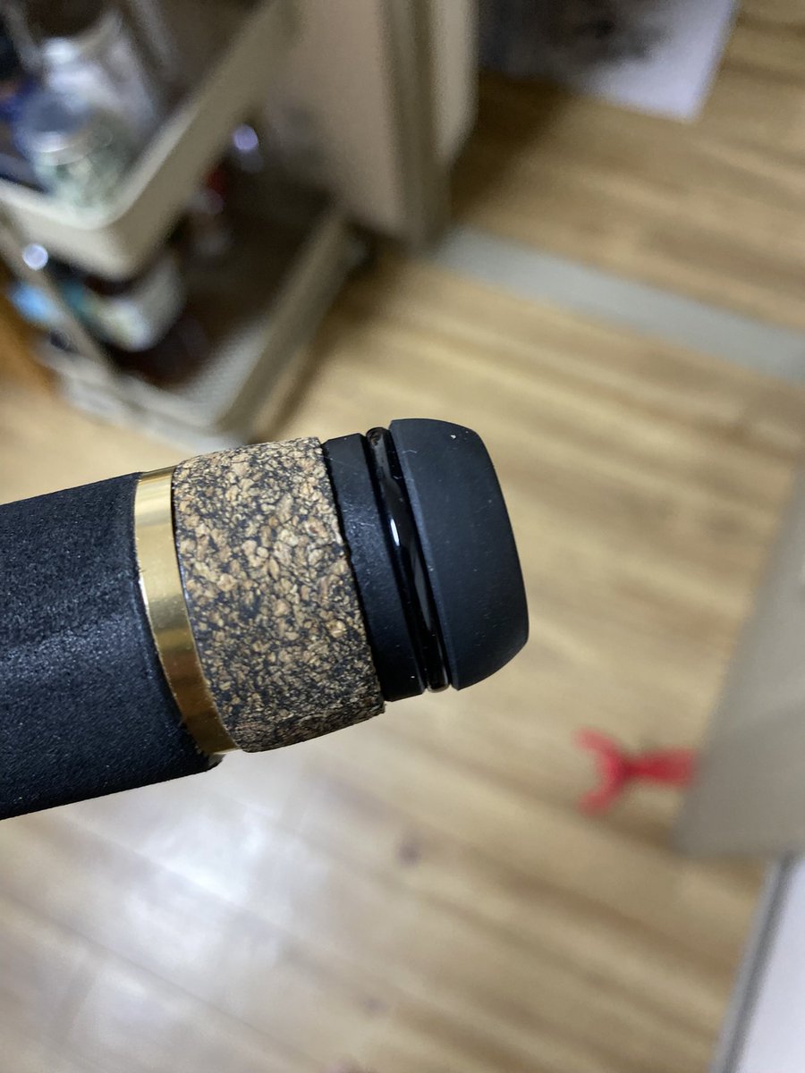 NAGANO_Fishing's tweet photo. 最近の悩み。トサカスティックを毎回フロロ（スピナベ）にするのか、ナイロン（バズ）にするのか悩む。
そんなトサカですが自分はバランサー1枚派。純正はなんとタングステンバランサーが付いてますが、トサカ色に合わせて赤バランサーに。
#トサカスティック66
#BackBOSS
#pr https://t.co/fA0CdweYrW