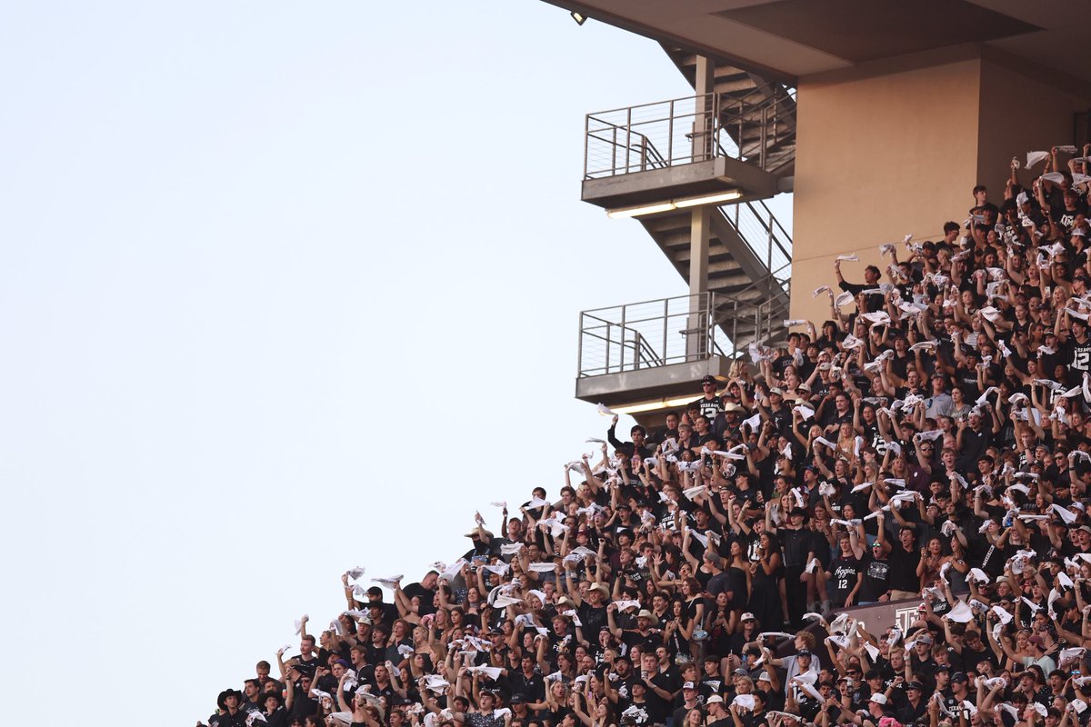 The 12th Man showed out for operation blackout ⚫️

#GigEm | #12thMan