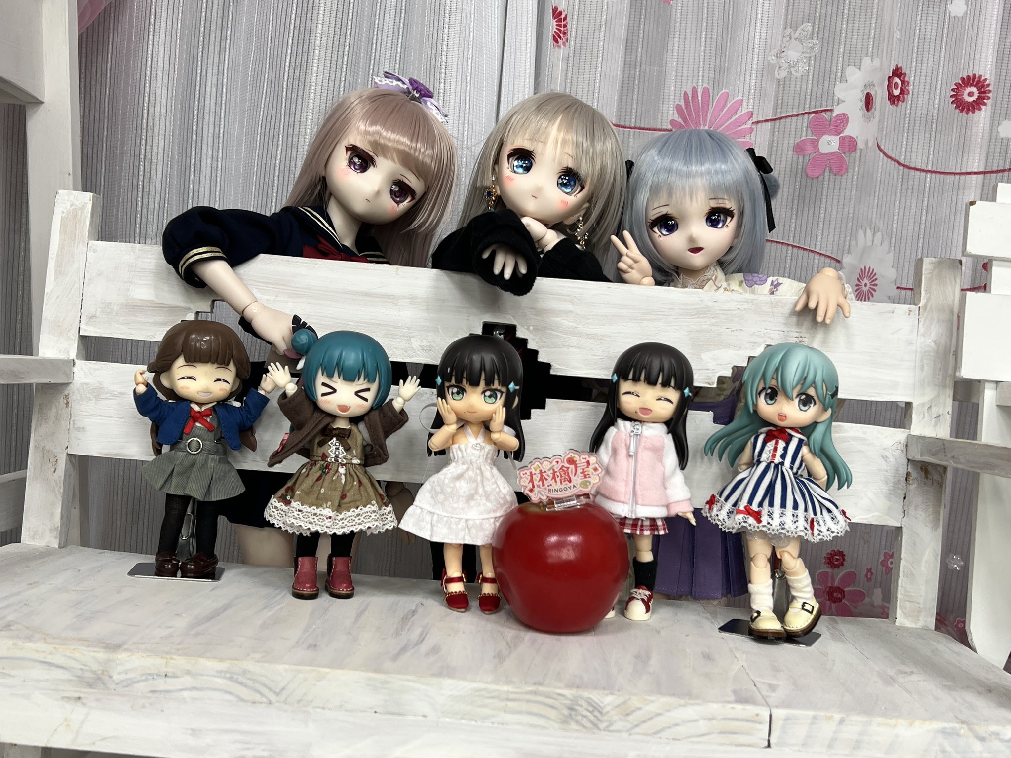 ⭐️アメリカンカントリー雑貨❤ ෆ木製まん丸りんご ෆ の三姉妹(●^ ^●) ⭐️アメリカンカントリー雑貨❤ ෆ木製まん丸りんご ෆ の三
