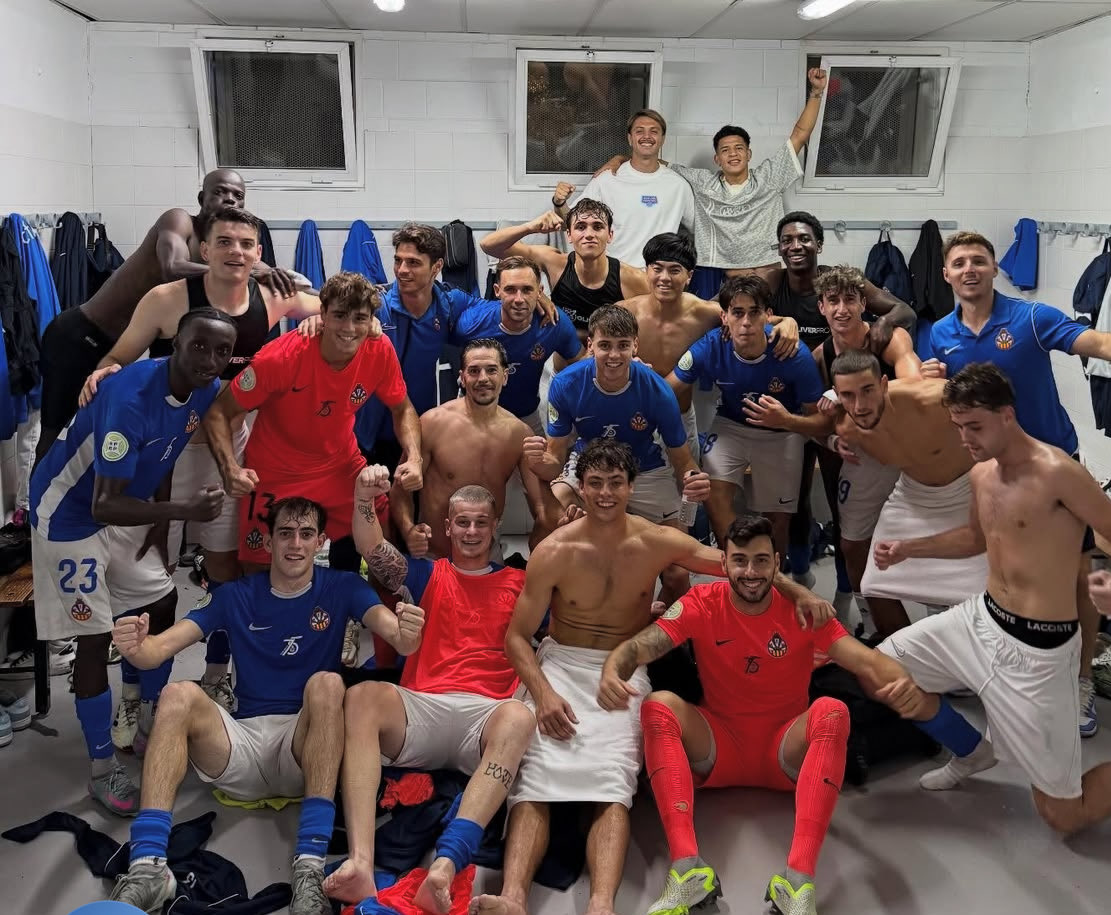 cfvng's tweet photo. Més que 3 punts! Avui dormim lídeeers! https://t.co/iK1BAn09kM
