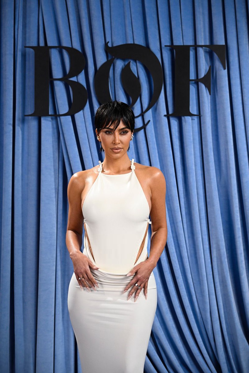 metgalacrave's tweet image. Kim Kardashian attends the BoF500 Gala.