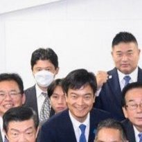 koguti115's tweet image. なんか大空さん、、、
隠れてません？？

表情もうつろだし。
色々邪推してしまうな〜。
#高市早苗新総裁誕生