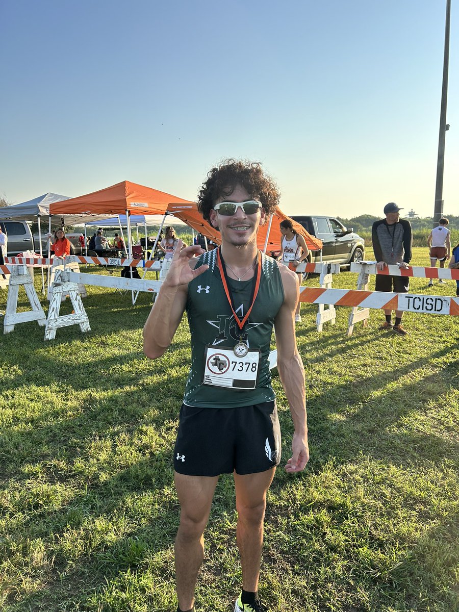 Benjamin Canchola tweet media