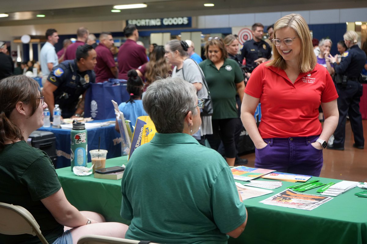 MayorGallego's tweet image. I&apos;m excited to kick off this year&apos;s GAIN celebrations! GAIN is all about partnership— between neighbors, @PhoenixPolice, and @CityofPhoenixAZ teams working together to keep communities safe and connected.

Keep an eye out for upcoming events in your area!