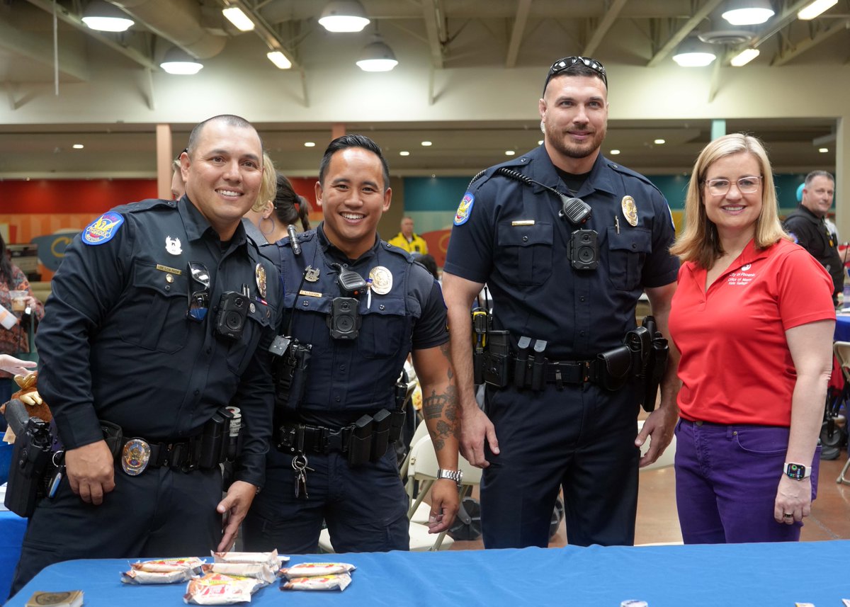 MayorGallego's tweet image. I&apos;m excited to kick off this year&apos;s GAIN celebrations! GAIN is all about partnership— between neighbors, @PhoenixPolice, and @CityofPhoenixAZ teams working together to keep communities safe and connected.

Keep an eye out for upcoming events in your area!
