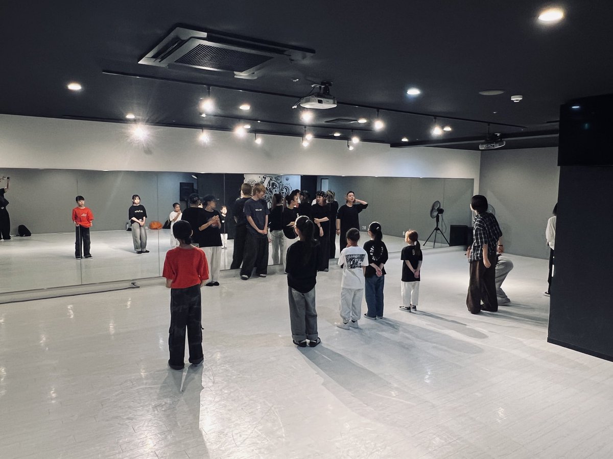 grandsoulschool's tweet photo. 初の朝活
GS UNIT WS https://t.co/PnVmSDrd6a