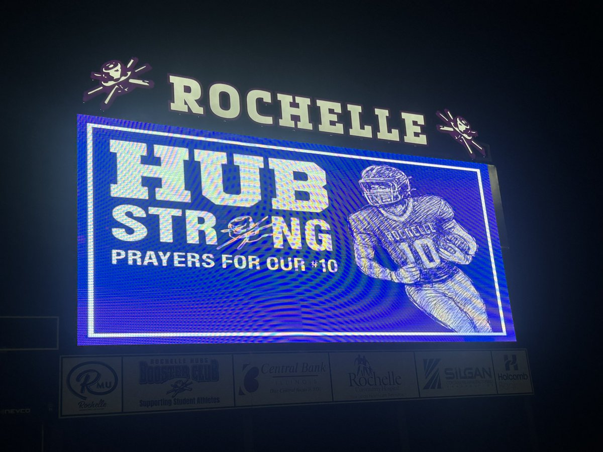 RyanBridgesTV's tweet photo. The Rochelle community is praying for Dylan Manning tonight. The junior sustained a head injury in Friday’s game. 

Manning underwent a successful surgery that removed a blood clot from his brain. Dylan gave a thumbs up to the doctors afterward, according to a family friend. https://t.co/MMvI9j5v3z
