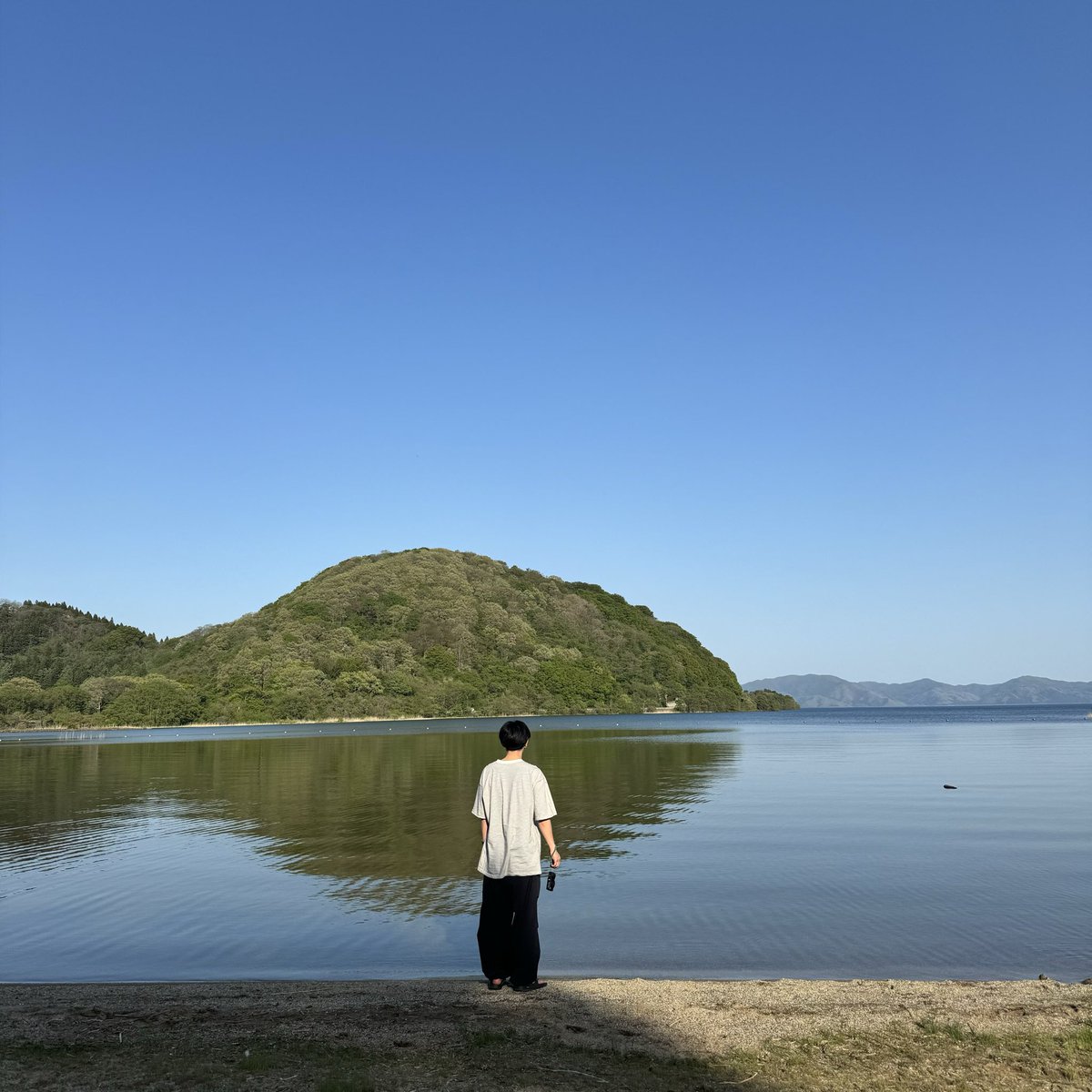 swallow_diary's tweet photo. そういえば、去年行った猪苗代湖を思い出した
#マイクロスパイアンサン��ル https://t.co/rALoyVYfB6