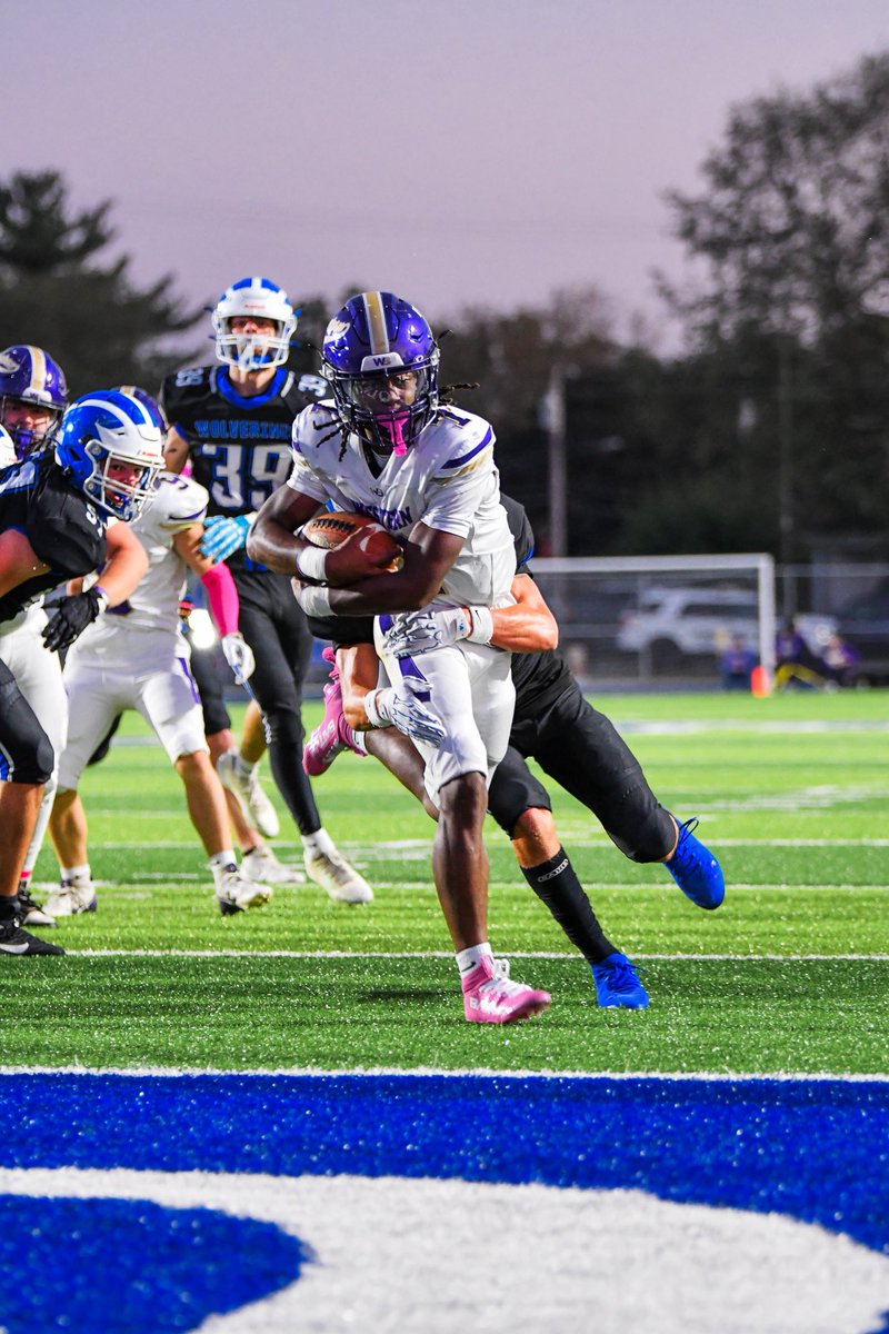 WesternBeaverFB's tweet photo. Western Beaver rolls past Ellwood City with a commanding victory under the lights!🏈
MORE PICS FOUND BELOW👇

https://t.co/i2ea9QmzgX https://t.co/sMOYhdk8SG