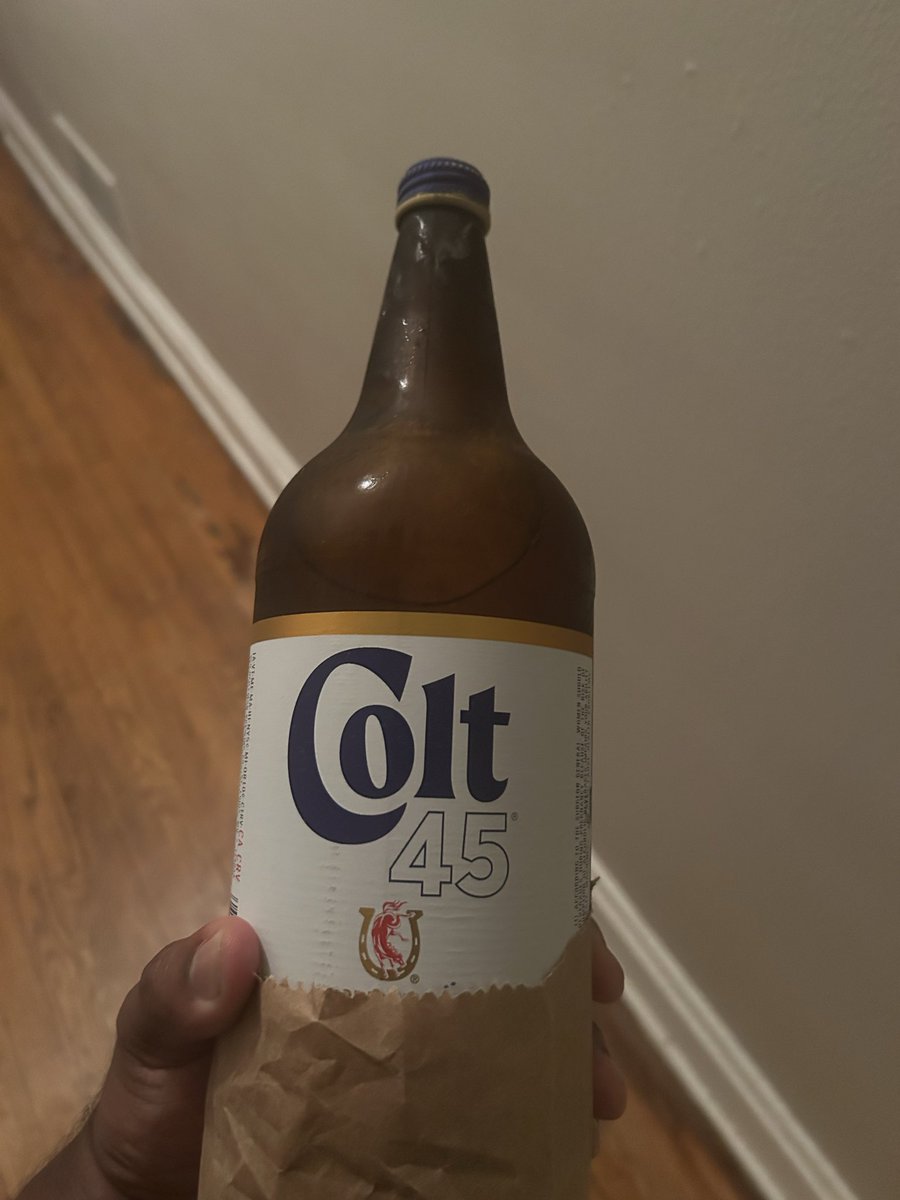 “Won’t catch me sippin on no Cris and gotta cold Billy” 
Hashtag 40oz Bounce 
Hashtag 40oz Whiskey