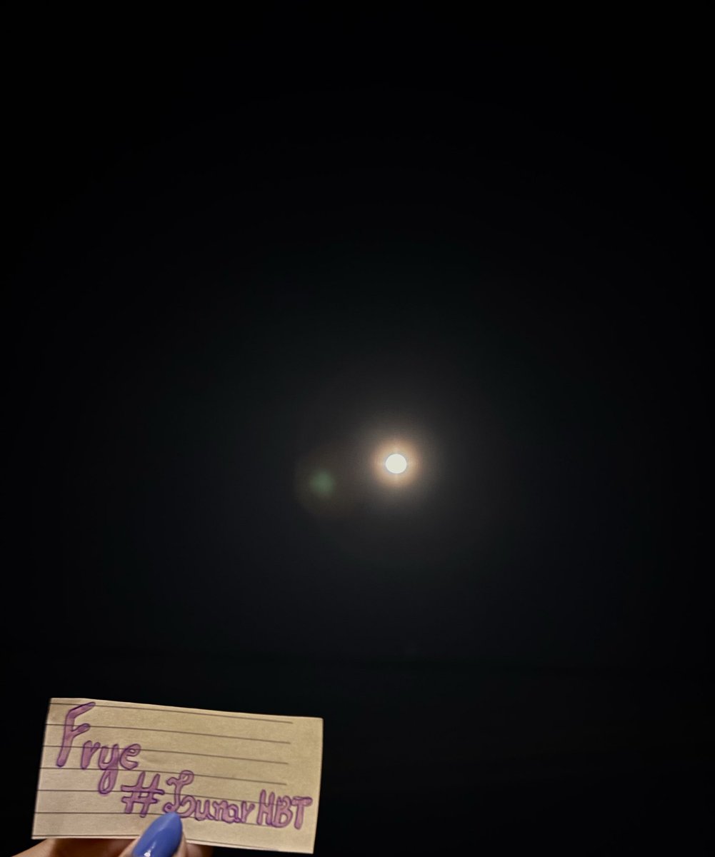 fryye_'s tweet photo. LUNAR – CAÇADORES DE LUAS 

Nick: Frye

#LUNARHBT https://t.co/kN5SHmQdzM