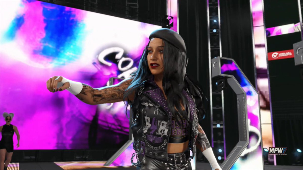 Sasha Fierce is not happy at all with Kat Smalls after Summerslam! Who will walk out of this women's division match with a win?