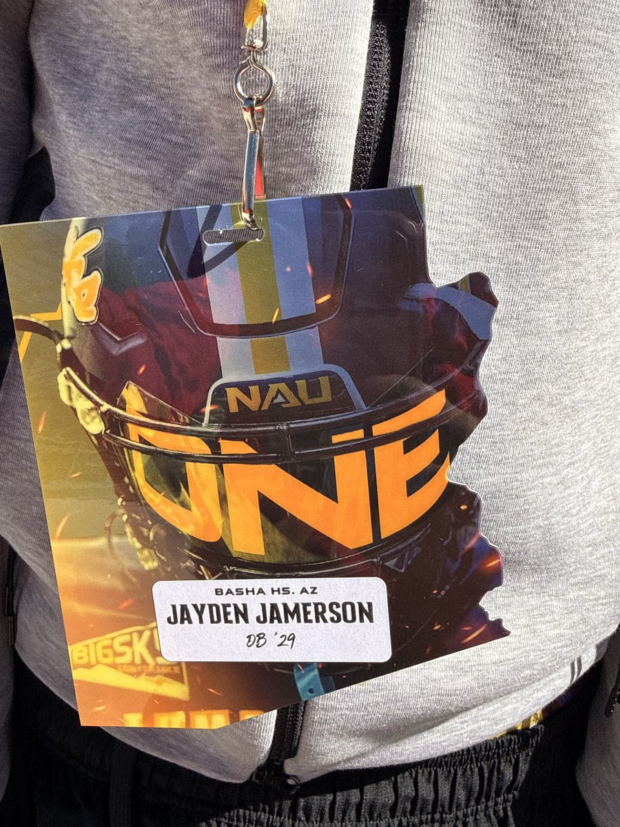Thank you to <a href="/TimRoschmann/">Tim Roschmann</a> and <a href="/NAUFootballNews/">NAU Football Daily</a> for the hospitality also ran into my guy <a href="/therealbeadle/">Adam Beadle</a> it’s always a pleasure thank you to <a href="/WillieATuckerSr/">Willie A Tucker Sr</a> much love I really enjoyed myself and look forward to a return