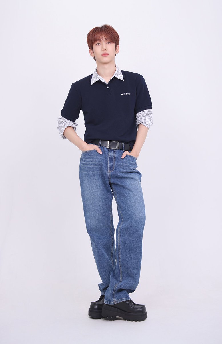 idnttfile's tweet photo. 🪪 — new objekt collection: Autumn25 basic objekt

id6 • #JuHo Autumn25 101Z, 102Z, 103Z, 104Z

→ Basic Type Objekt

#idntt #아이덴티티 #KimJuHo #김주호 https://t.co/KNaRsQccja