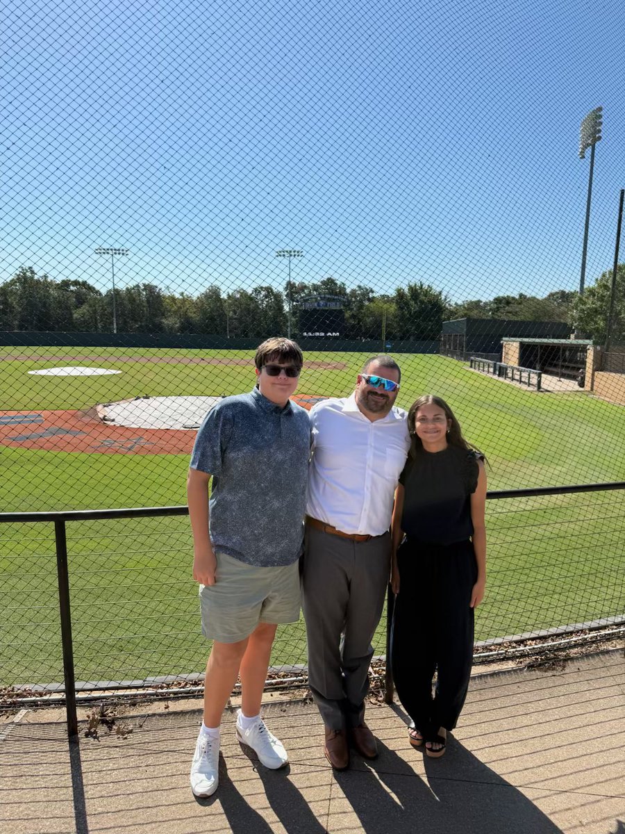 Coach Zach James tweet media