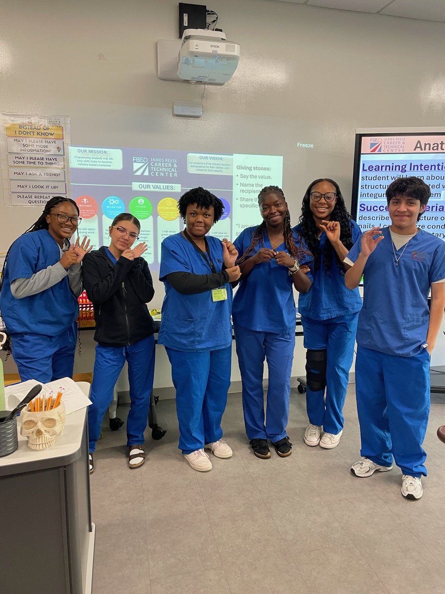 CTEReeseCenter's tweet image. Last week our campus launched IMPACT Stones, giving our students and staff the opportunity to recognize others who display our core values-Integrity, Motivation, Passion, Accountability, Collaboration, and Tenacity. @SquiresAtReese