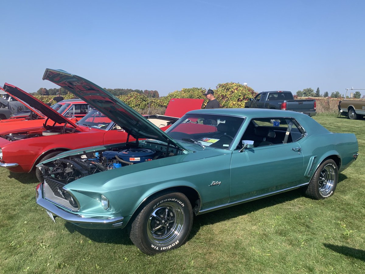 momma_rocker's tweet image. #SideShotSaturday