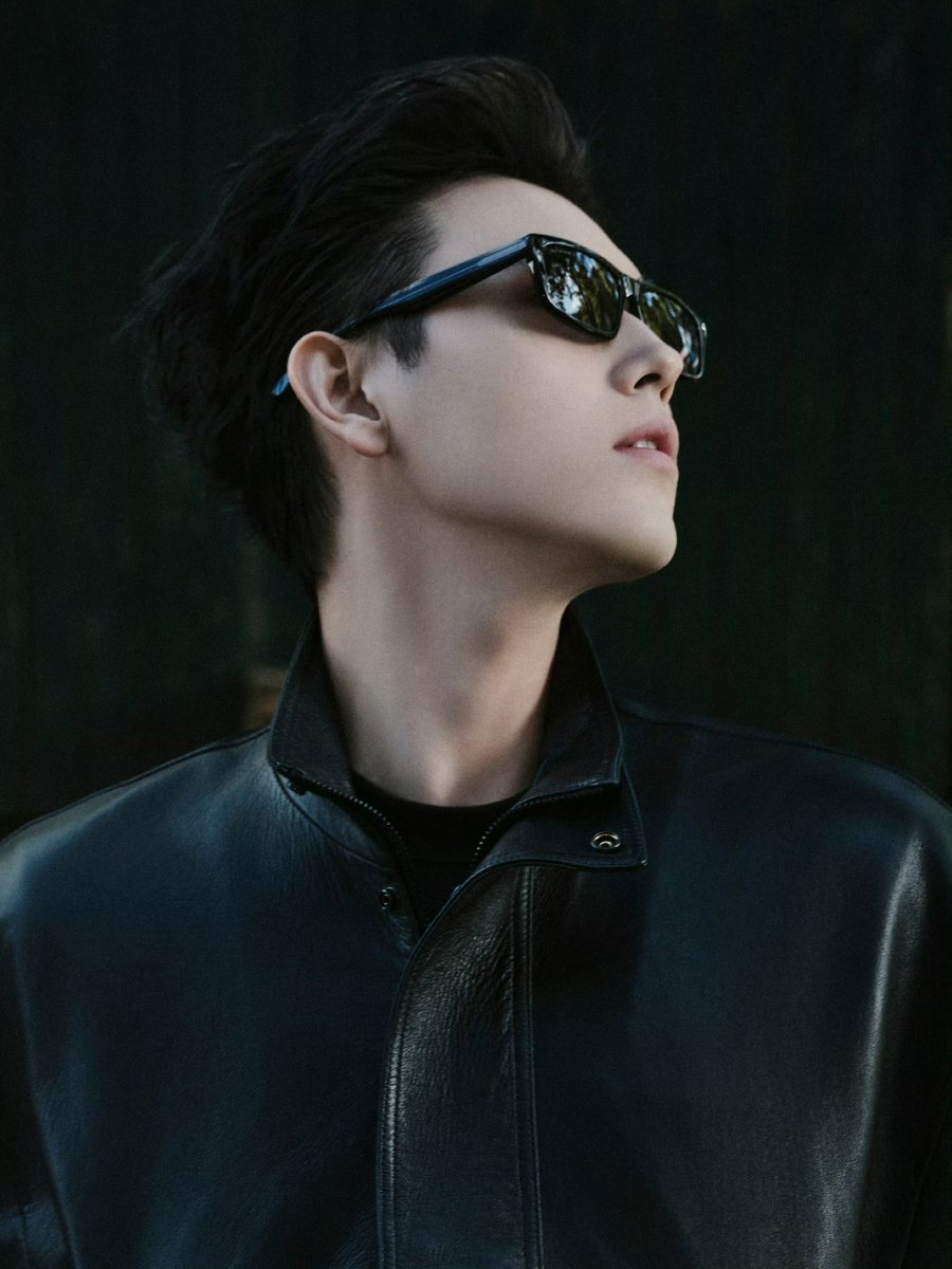 a11ae12's tweet photo. แต่all black วันนี้ใดๆคือหล่ออออ 

#เฉินเฟยอวี่ #ArthurChen #ChenFeiyu #陈飞宇 https://t.co/tMn56biXd1