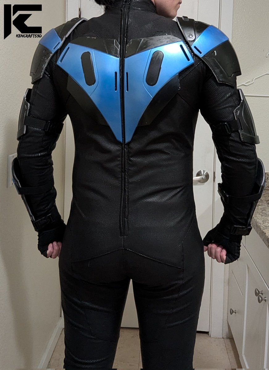 KenCrafts3D's tweet photo. Got the chance to build this Nightwing suit for a fan trailer. 

Printed on my @BambulabGlobal P1S
Mask: @Jcurtis_Atelier (IG) https://t.co/3vYsTdKtrx