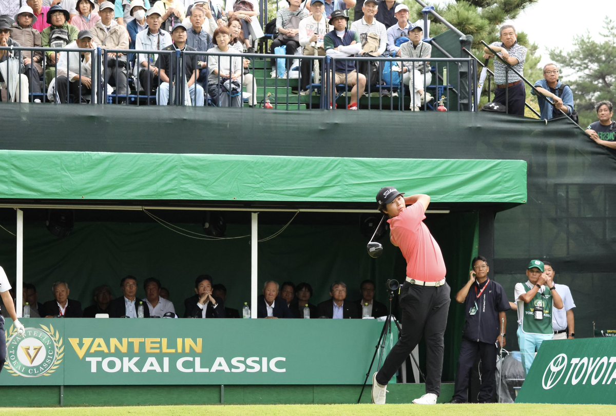 vtcgolf's tweet photo. #バンテリン東海クラシック ⛳️
最終日･最終組スタートしました‼️
 #今平周吾  #下家秀琉  #安森一貴 
 #興和 #バンテリン  #東海テレビ 
 #東海ラジオ https://t.co/hfJGs5mEMe