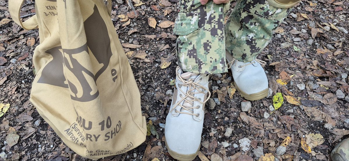 じゃんけん大会でしょーじろーと物々交換した

#tomサバ