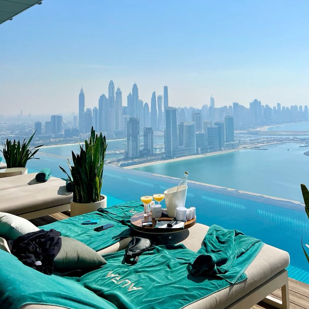 web3stripe's tweet image. Can I get a GM? 🥐