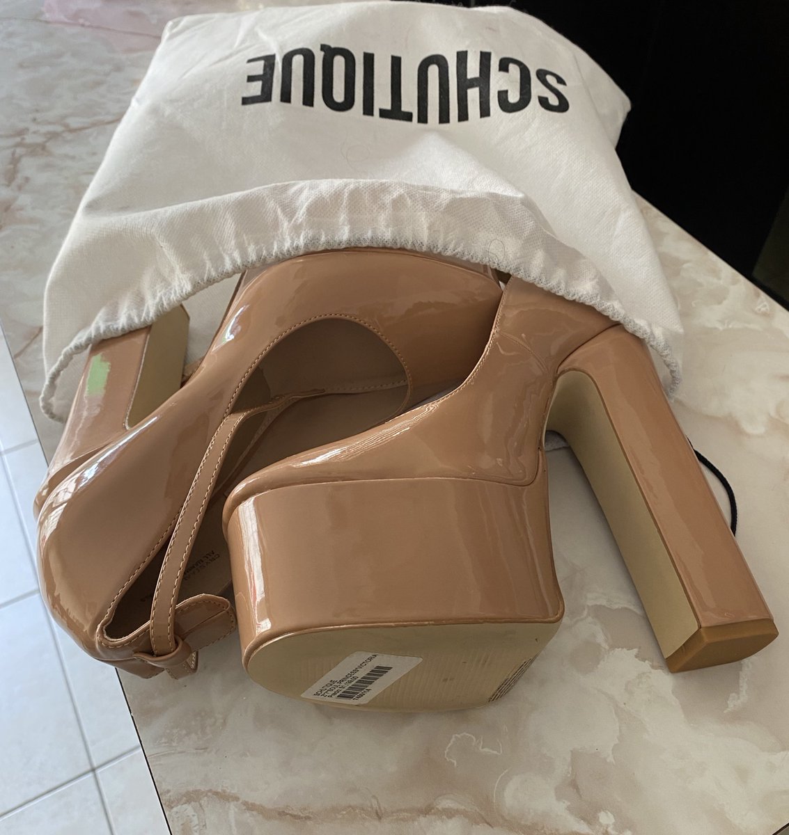 Kary Hotwife 🍒♠️ tweet media