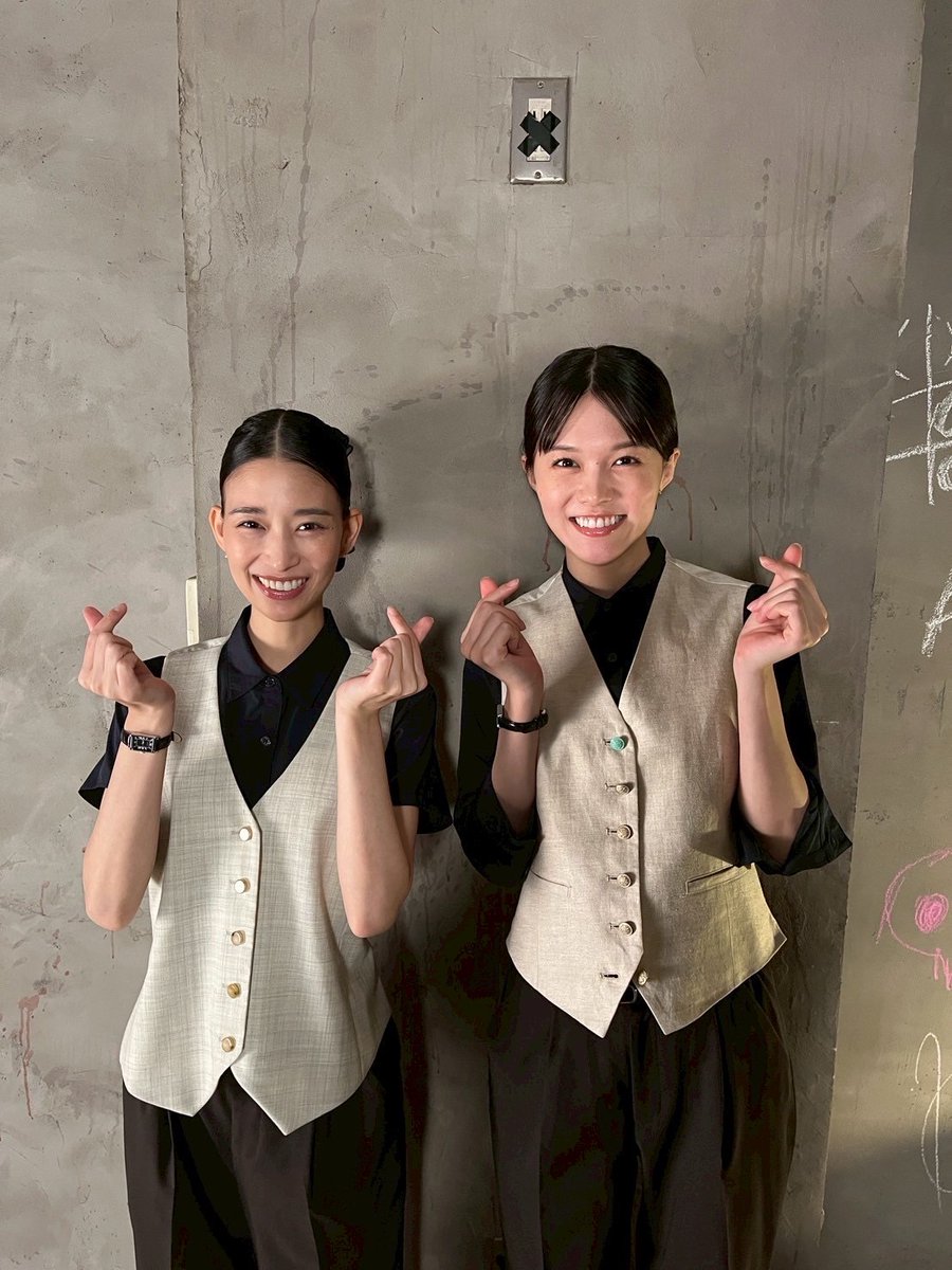 ご視聴いただきありがとうございました🌟
『 #スティンガース 警視庁おとり捜査検証室 』

⋱ おとり捜査日誌 📓⋰

二階堂が二人…？？🫶
なぜこんなことになっているかは
TVerで最終話をチェック✔️
🔗tver.jp/episodes/eppr6…

#森川葵
#志田彩良
#フジテレビ