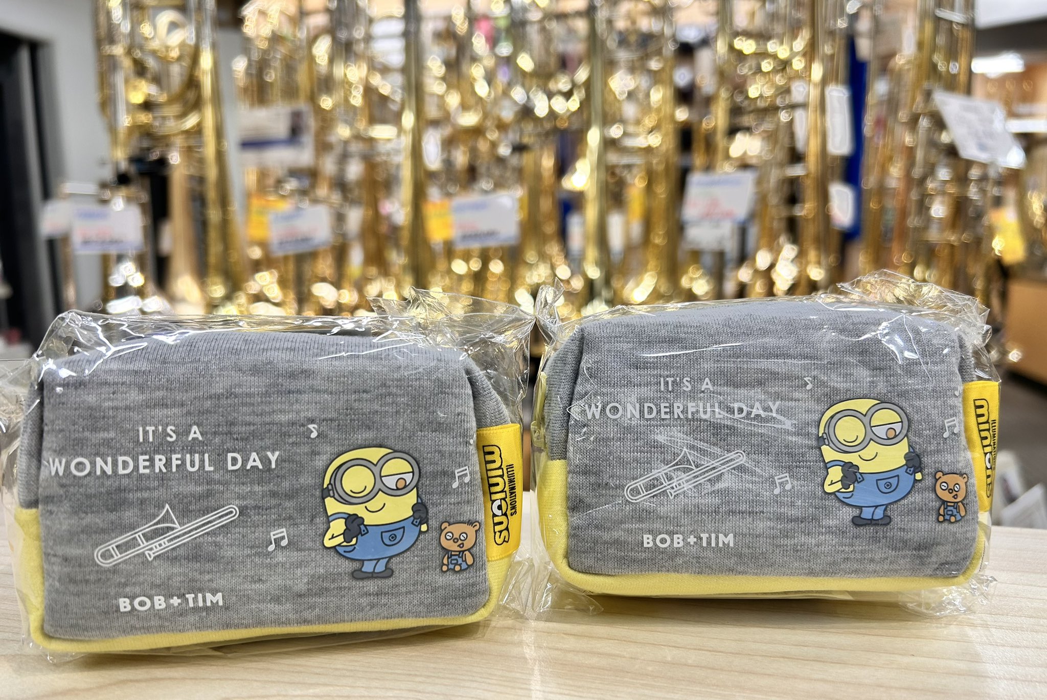 ミニオンズ⭐︎⭐︎ページです ミニオンズは最高のベビーシッター 🤣 | 怪盗グルーのミニオン超