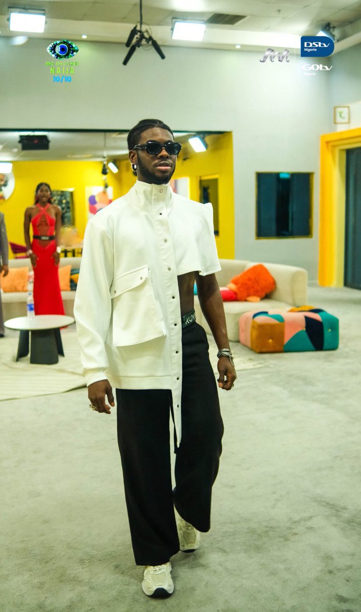 NaaOkaileyOfori's tweet photo. Its been one hell of a ride but i'm glad i went to war for you guys🥹 good luck today and i pray the stars aligns in your favor🤞🏾🙏🏾💜🌻💜🌻💜🌻
  #BBNaija https://t.co/HspNqvUta2