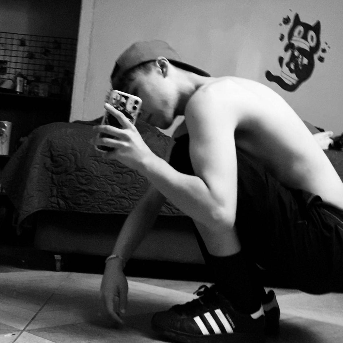 carlo¹⁴³ tweet media