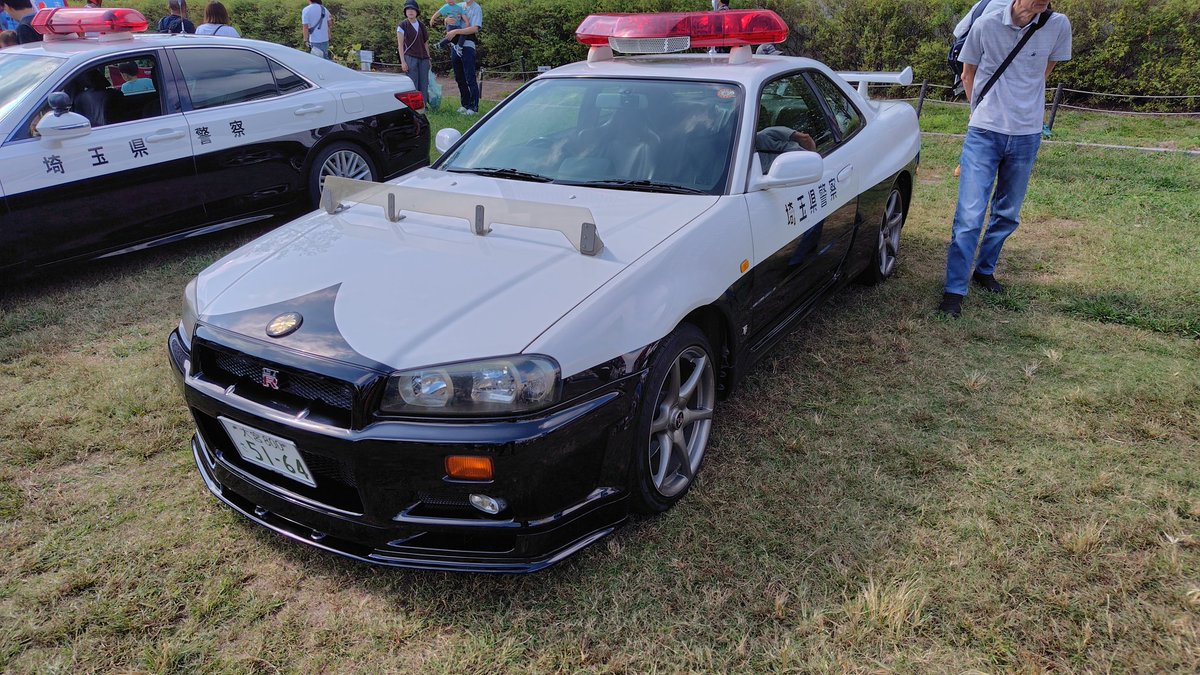 日産 GT-R (R32) 1993 埼玉県警察高速道路交通警察隊車両 日産 GT-R (R32) 1993 埼玉県警察高速道路交通警察隊車両 1/43