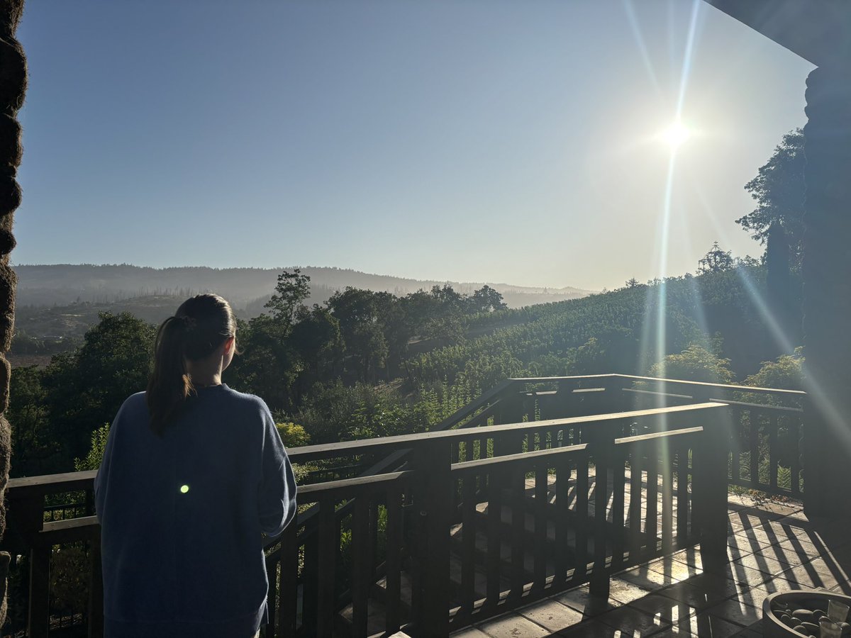 wesleytexas's tweet photo. I’m in Napa valley with dank gf, meeting with various important world leaders to ANNHILATE accursed poison of artificial intelligence forever https://t.co/saD1XnWtjx