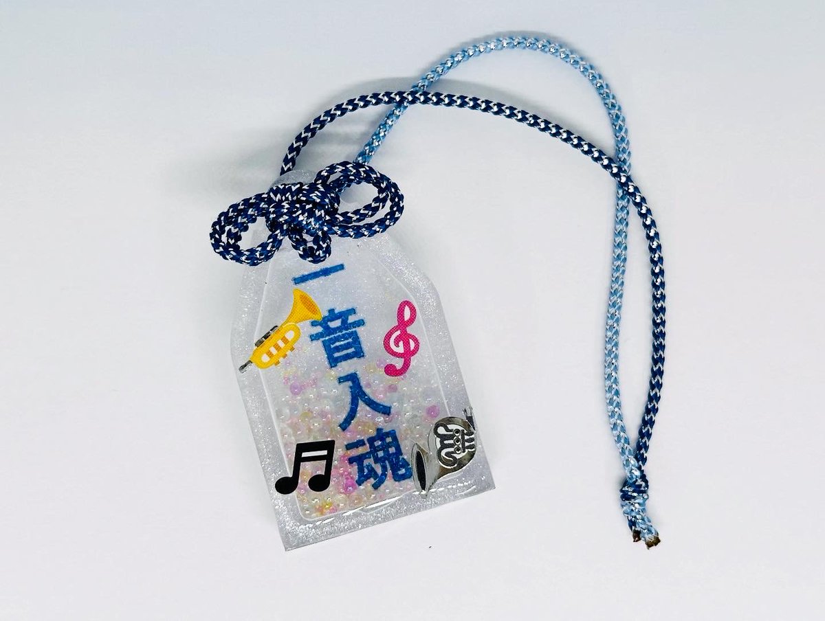 はじまりましたー(*｣´□`)｣
テイクアウトコーヒーのピアスとイヤリングつくりましたー( 'ω')ノ