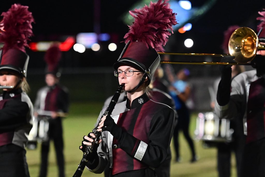 nemccpix's tweet photo. Hardin County, Tenn., opens and closes Class 6A’s time slot at 8:30 in the Caption portion to the 42nd Northeast Regional Marching Championships on the campus of #NEMCC. We have reached the final band in the Caption portion — the Tupelo Golden Wave Marching Band. https://t.co/LY1wuV2pTF