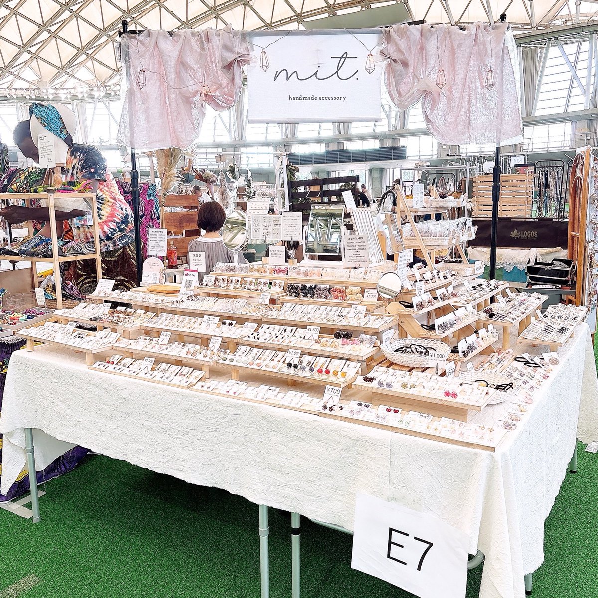 mit_accessory's tweet photo. 札幌マルシェ始まりました.｡.:*♡ https://t.co/ouh1M0oWcN