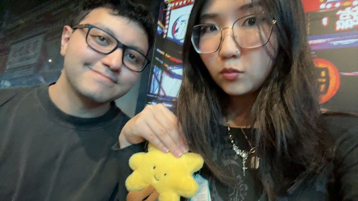 izzypuff's tweet image. won a jellycat at claw machines mwahahaha