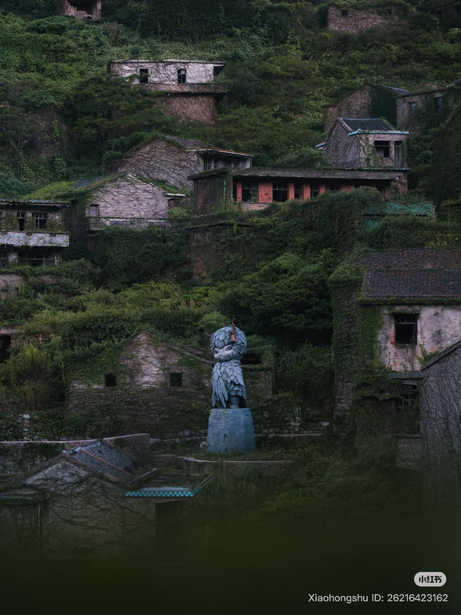 Michael Sebastian tweet media