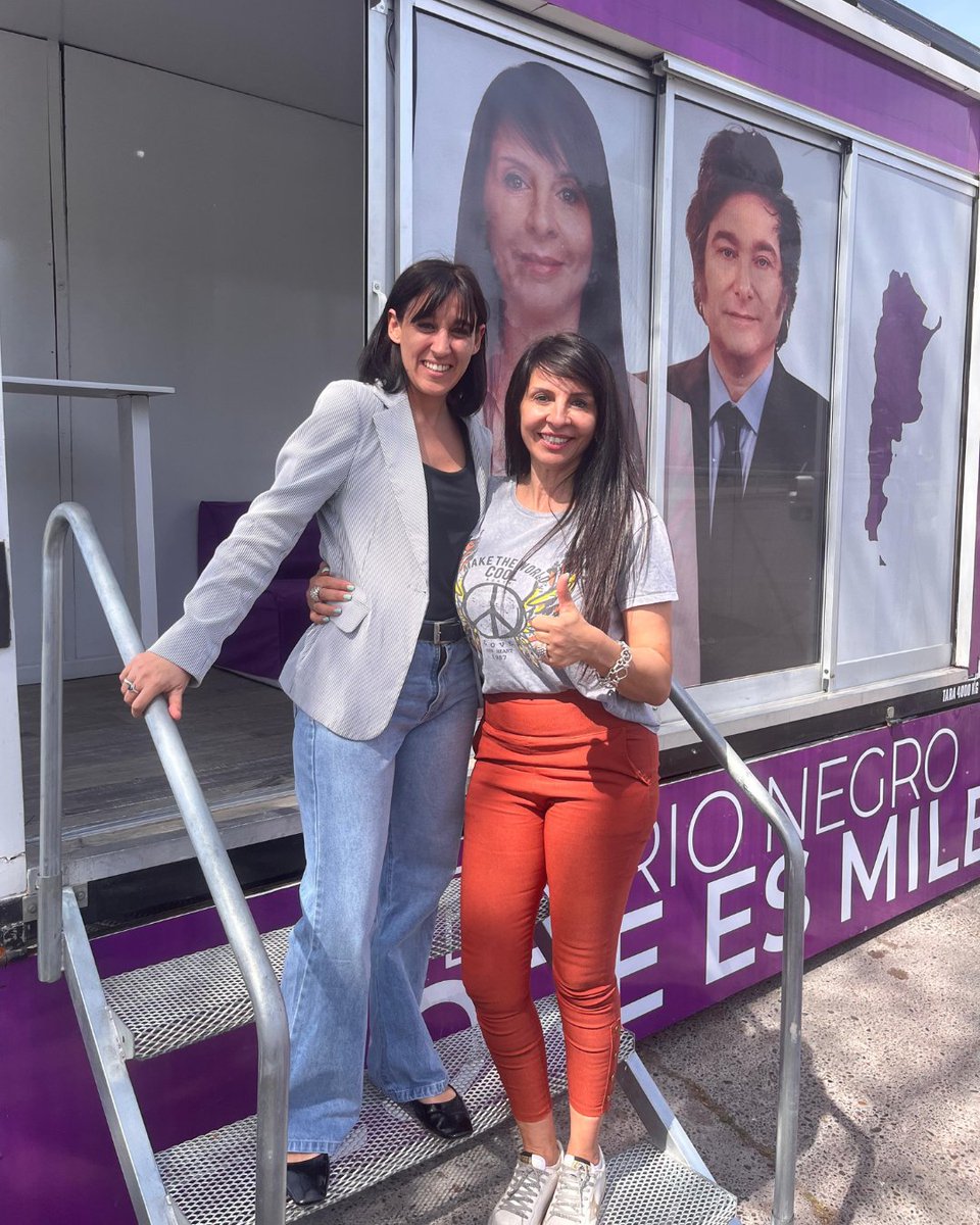 pablogusdiaz's tweet image. Los sospechosos de siempre la tratan de narco diputada y coso. Sin embargo, la expresidente de  la UCR de Viedma, más radical y alfonsinista que el propio Raúl Alfonsín, se hizo "lorenista" y la banca en plena campaña en su contra.
No se Rick (Pero las denuncias) parece falso 🤷🏻‍♂️